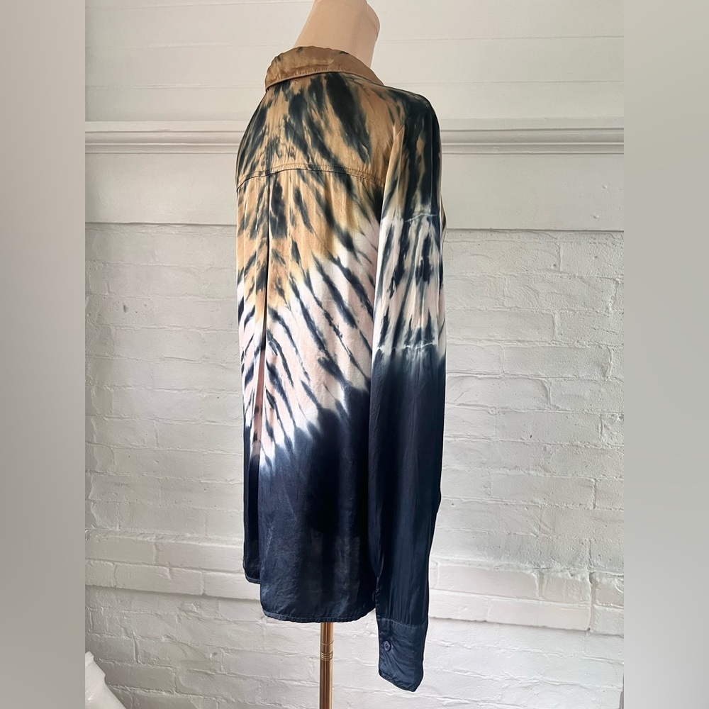 Young Fabulous And Broke Susan Tie Dye  Button Down Satin Shirt Blue Tan Boho - Picture 7 of 12